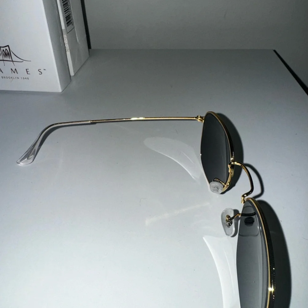 Ray-Ban Gold Frame Sunglasses with Dark Lenses - Picture 5 of 9